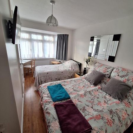 Harrow B & B Ngoại thất bức ảnh
